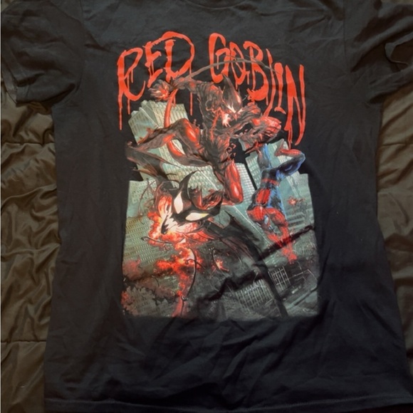 Marvel Red Goblin vs Spider-Man Tee - Picture 1 of 2